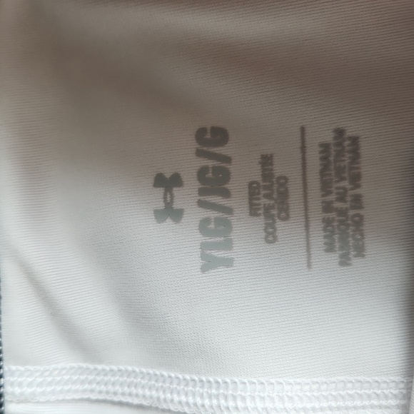 Girls Underarmour softball slider shorts size youth large - Picture 5 of 7